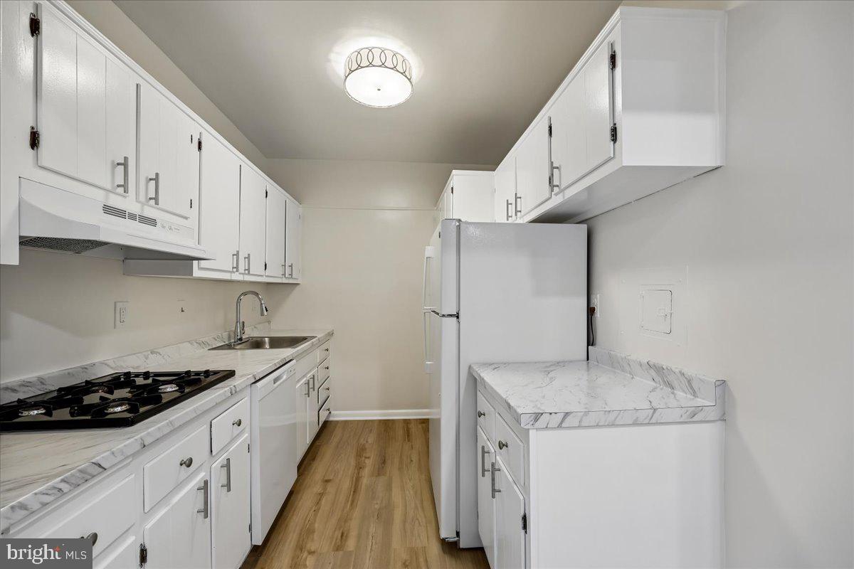 GROSVENOR PARK - Residential