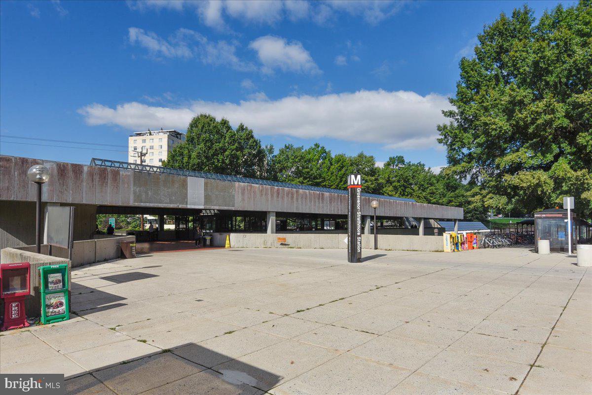 GROSVENOR PARK - Residential