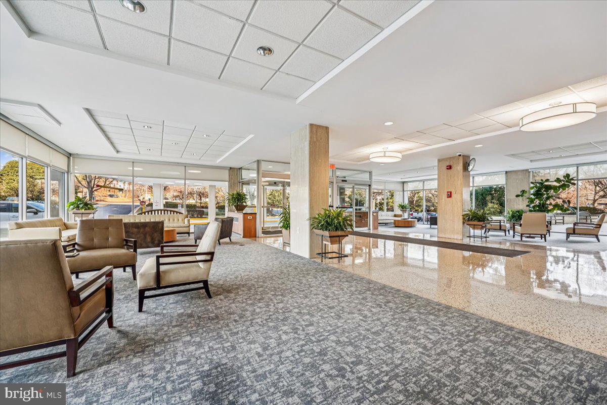 GROSVENOR PARK - Residential