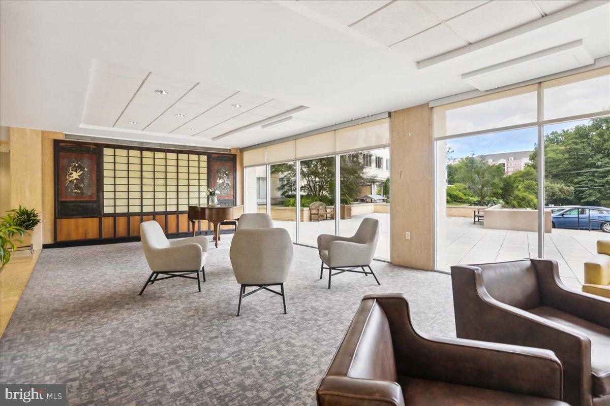 GROSVENOR PARK - Residential