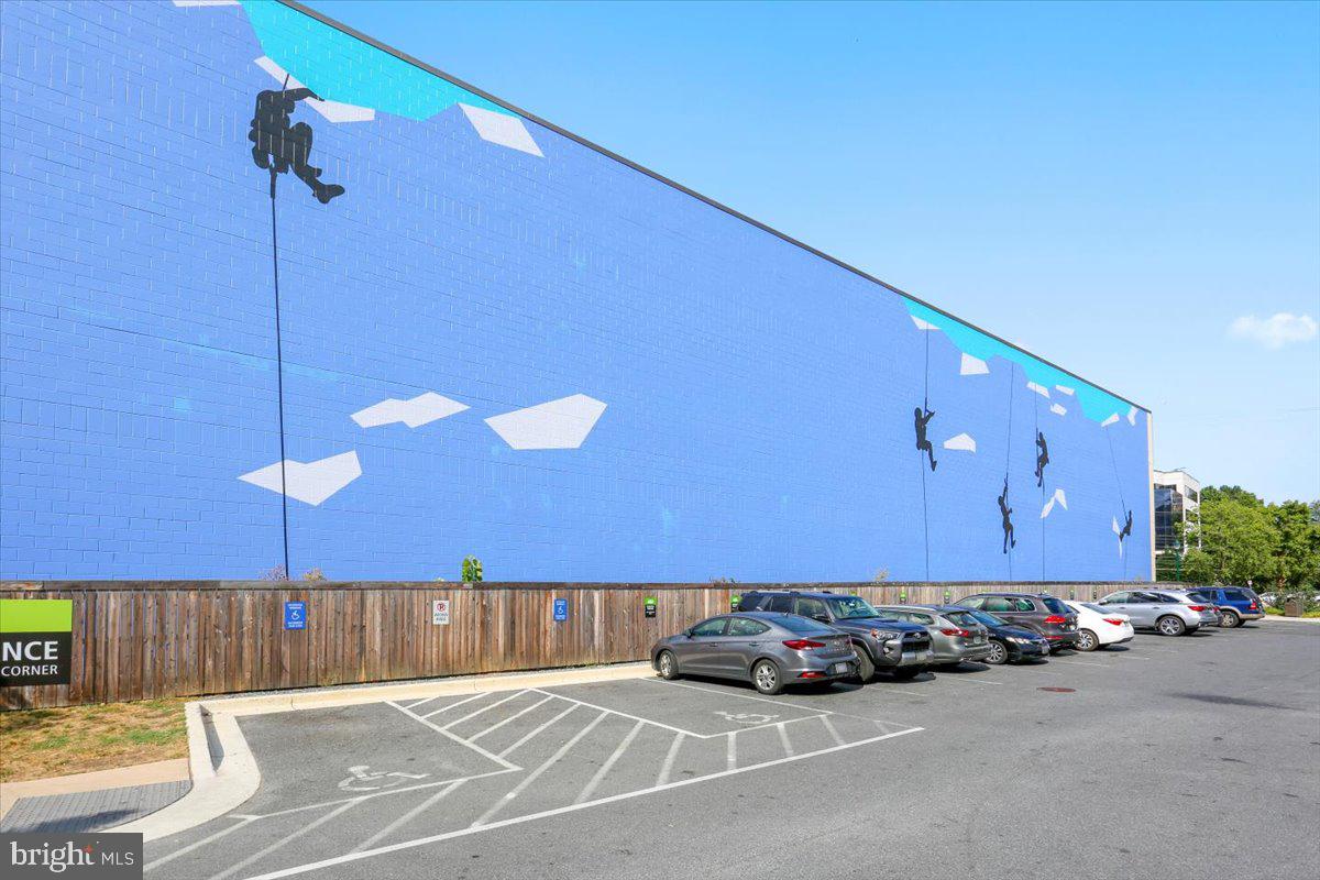 GROSVENOR PARK - Residential