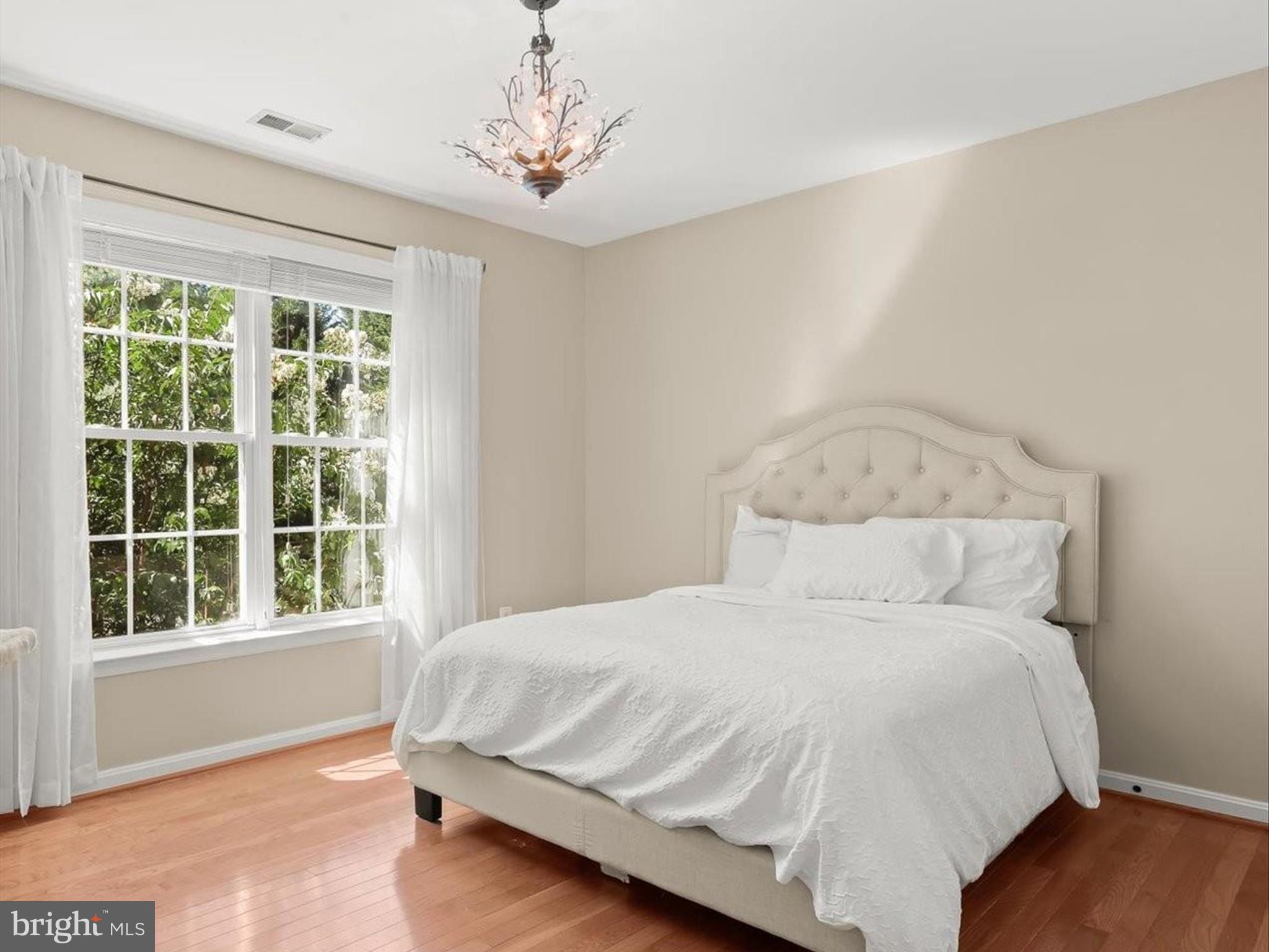 WELLINGTON WEST - Residential