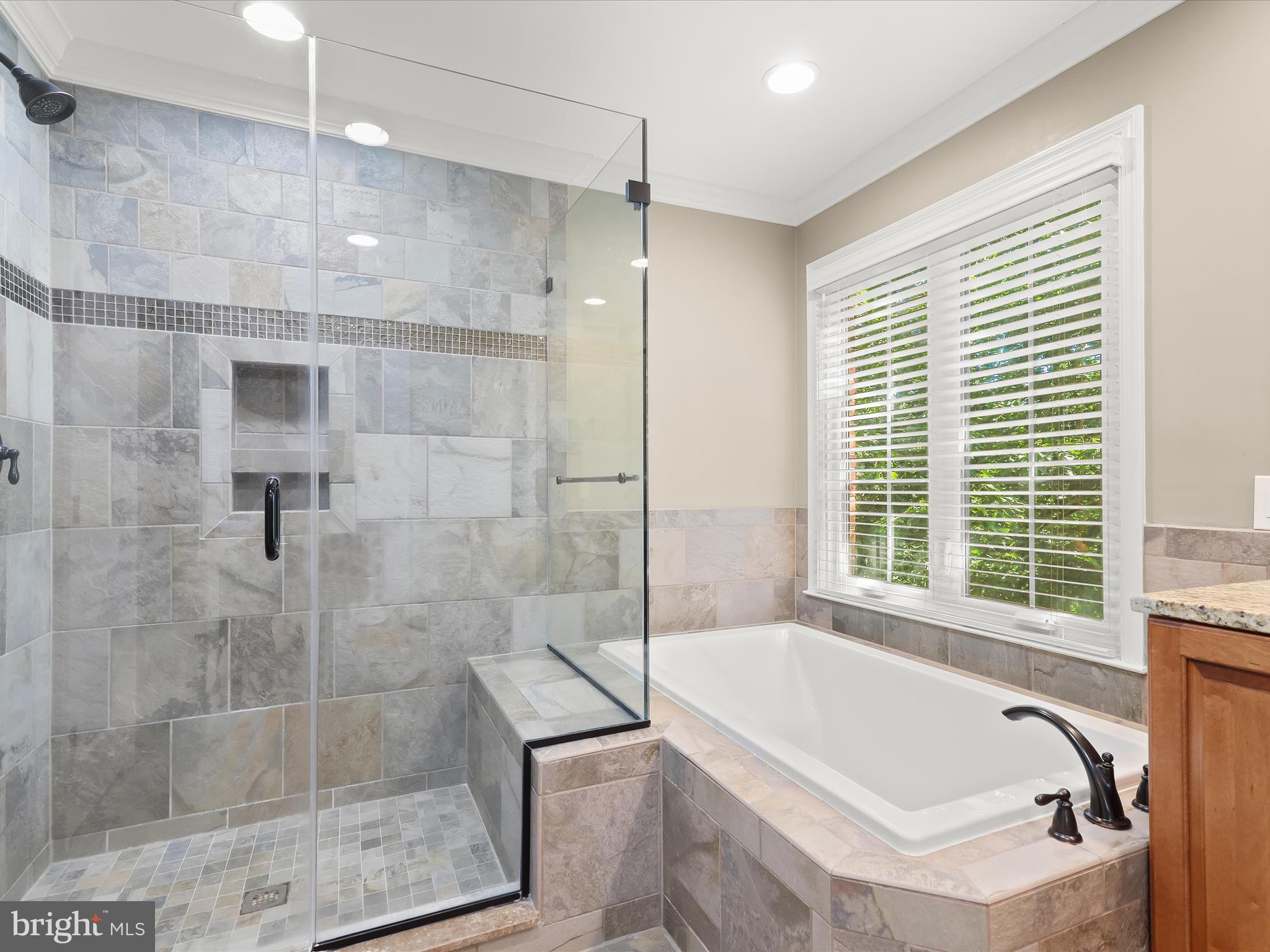 WELLINGTON WEST - Residential