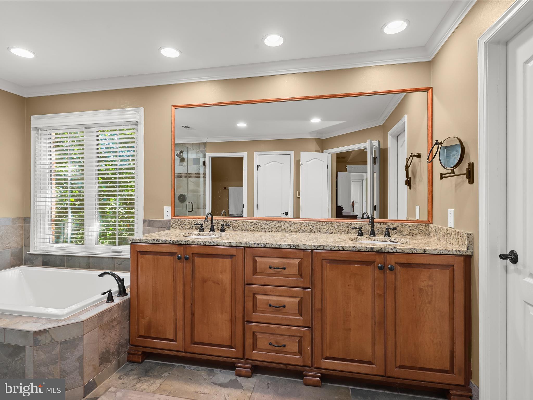 WELLINGTON WEST - Residential