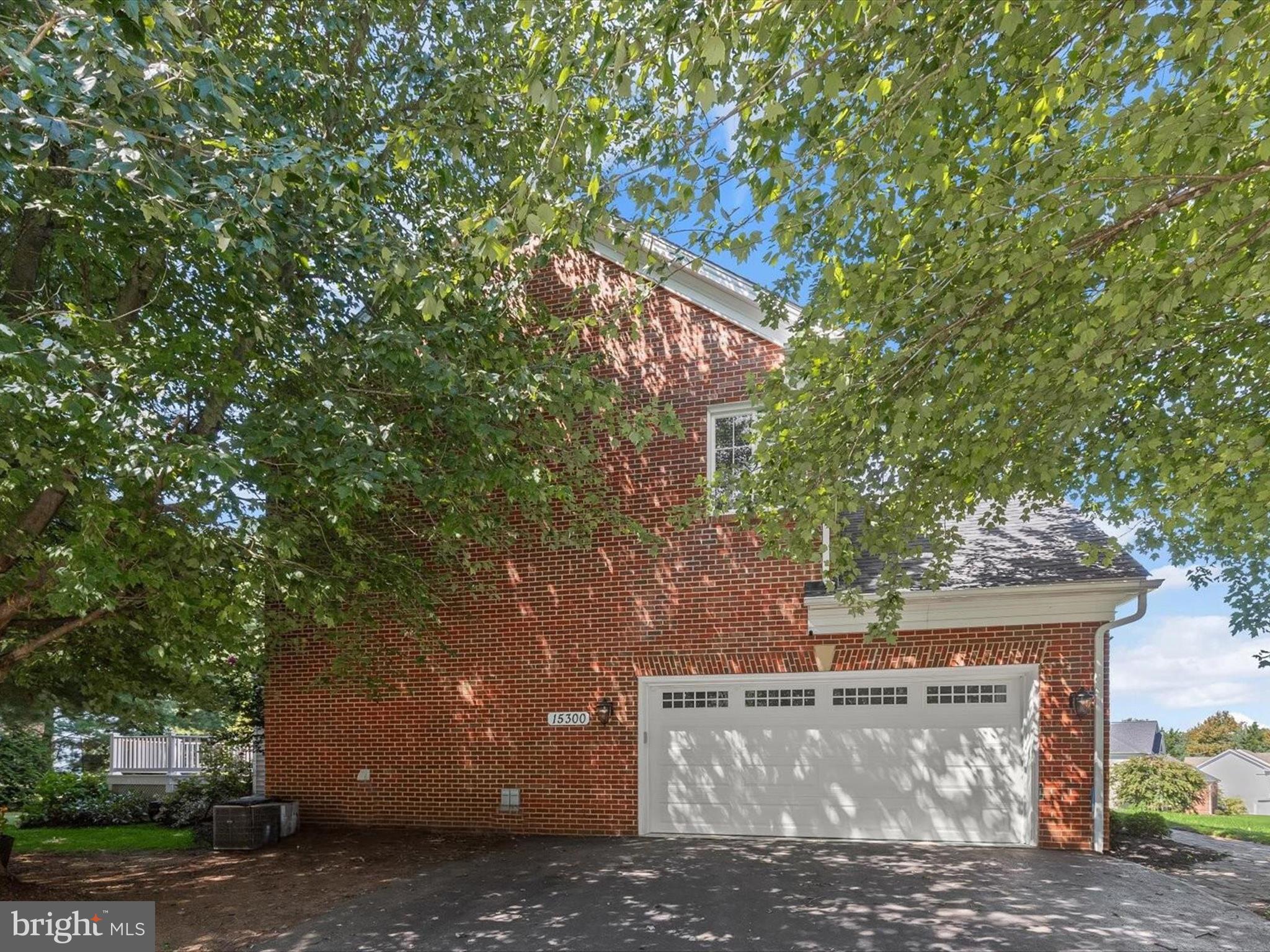 WELLINGTON WEST - Residential