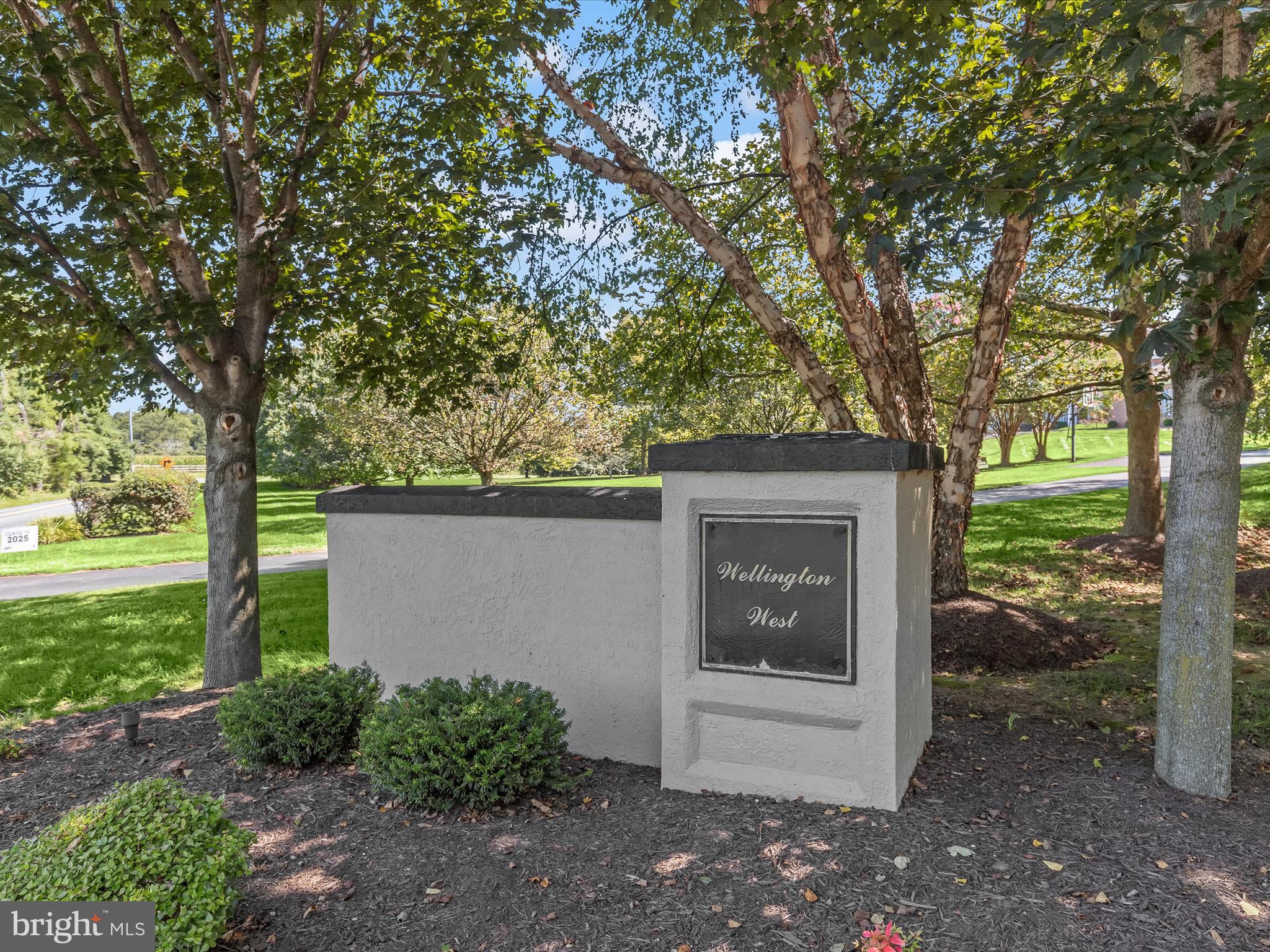 WELLINGTON WEST - Residential