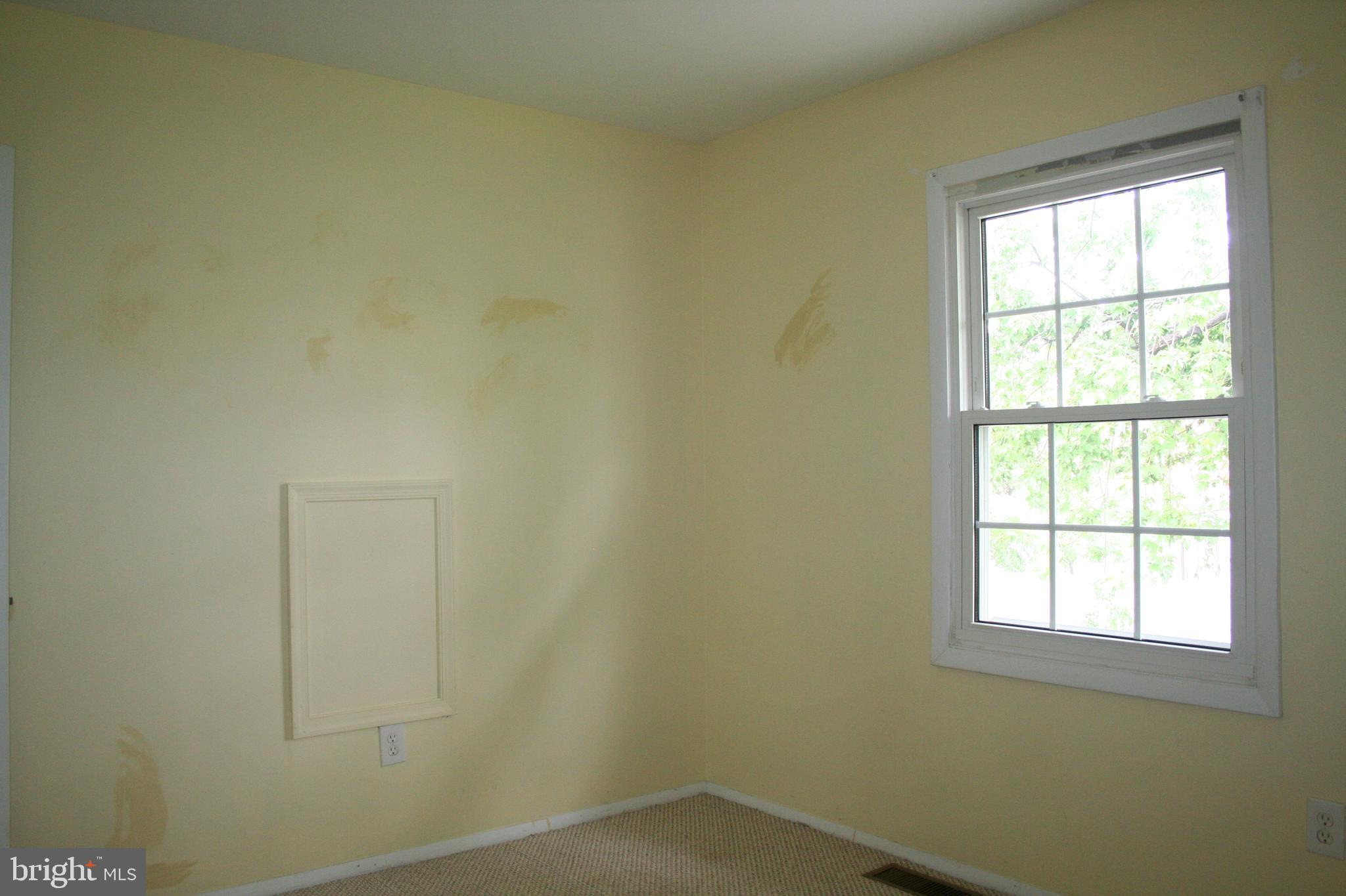 PROVINCES - Residential Lease