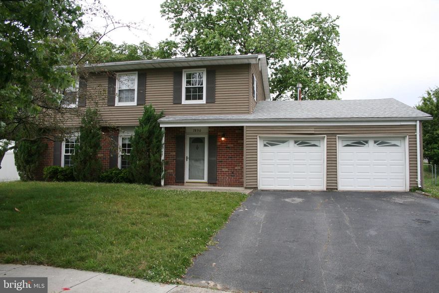 4 Bedroom, 2.1 bath, 2 car garage Colonial on cul-de-sac.  Easy access to shopping and major roads.  No Smokers, No Vaping.  Pets - Case by Case.