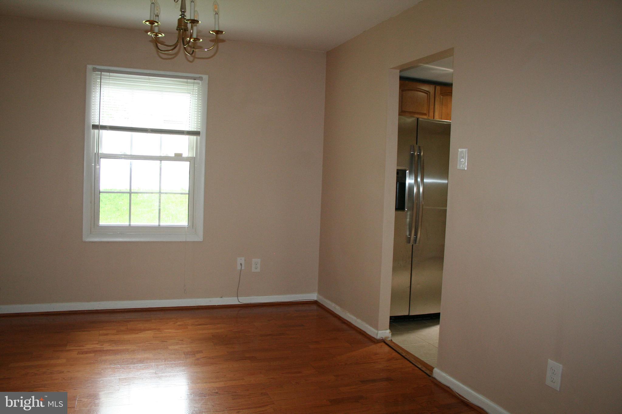 PROVINCES - Residential Lease