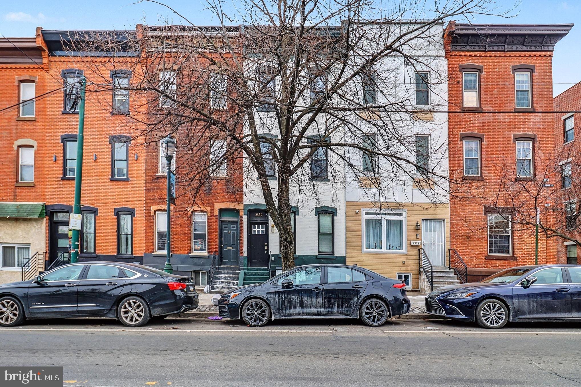 FAIRMOUNT - Residential