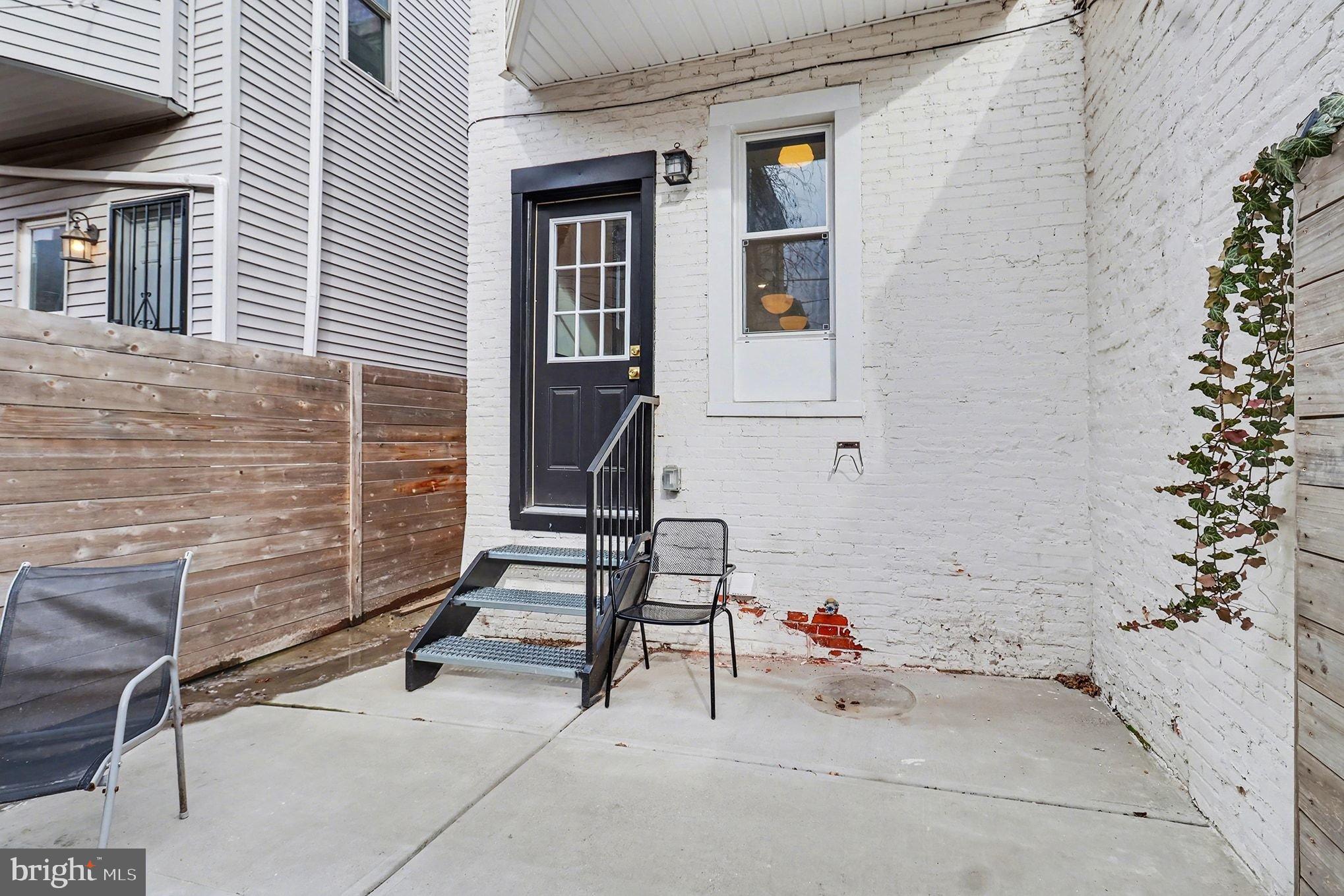 FAIRMOUNT - Residential