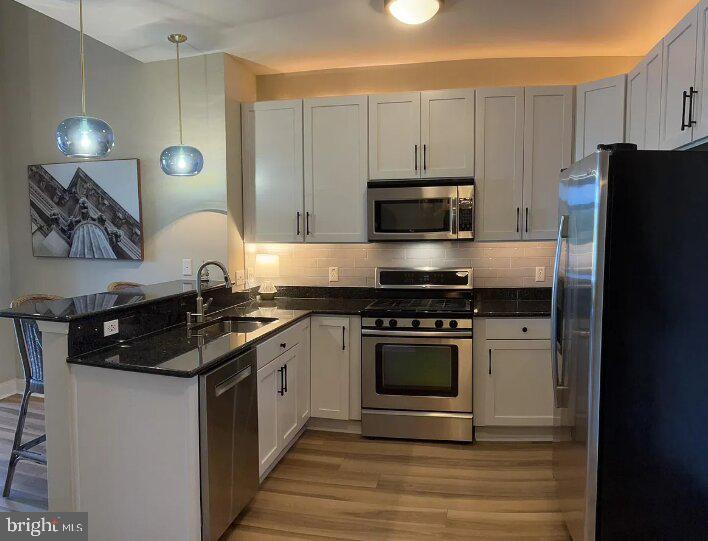 THE GRANDE AT RIVERVIEW - Residential