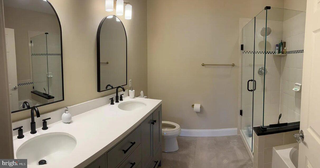 THE GRANDE AT RIVERVIEW - Residential