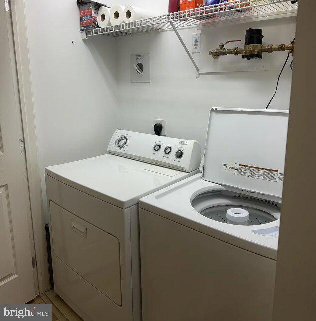 THE GRANDE AT RIVERVIEW - Residential