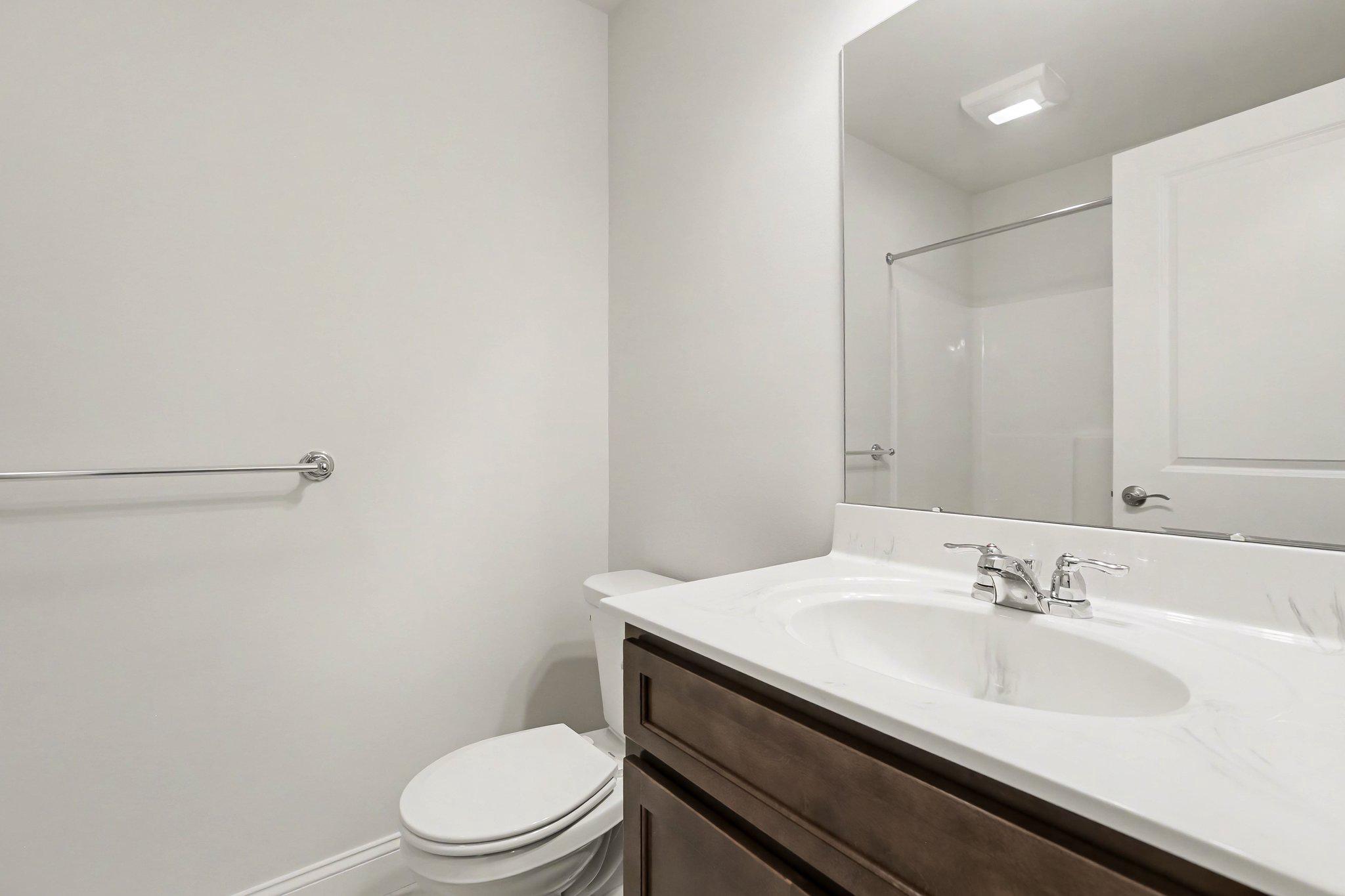 WOODLAND HILLS - Residential