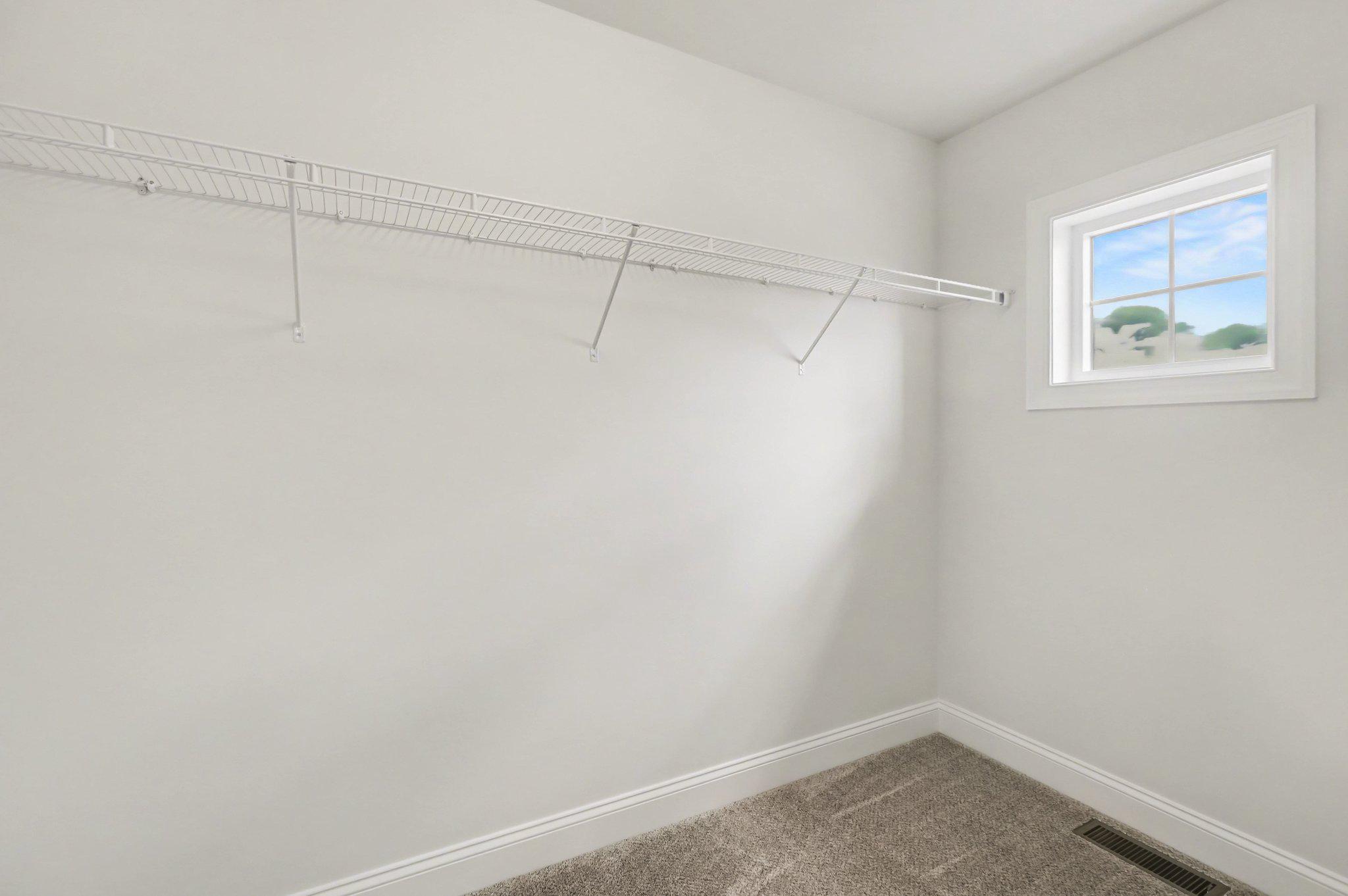 WOODLAND HILLS - Residential