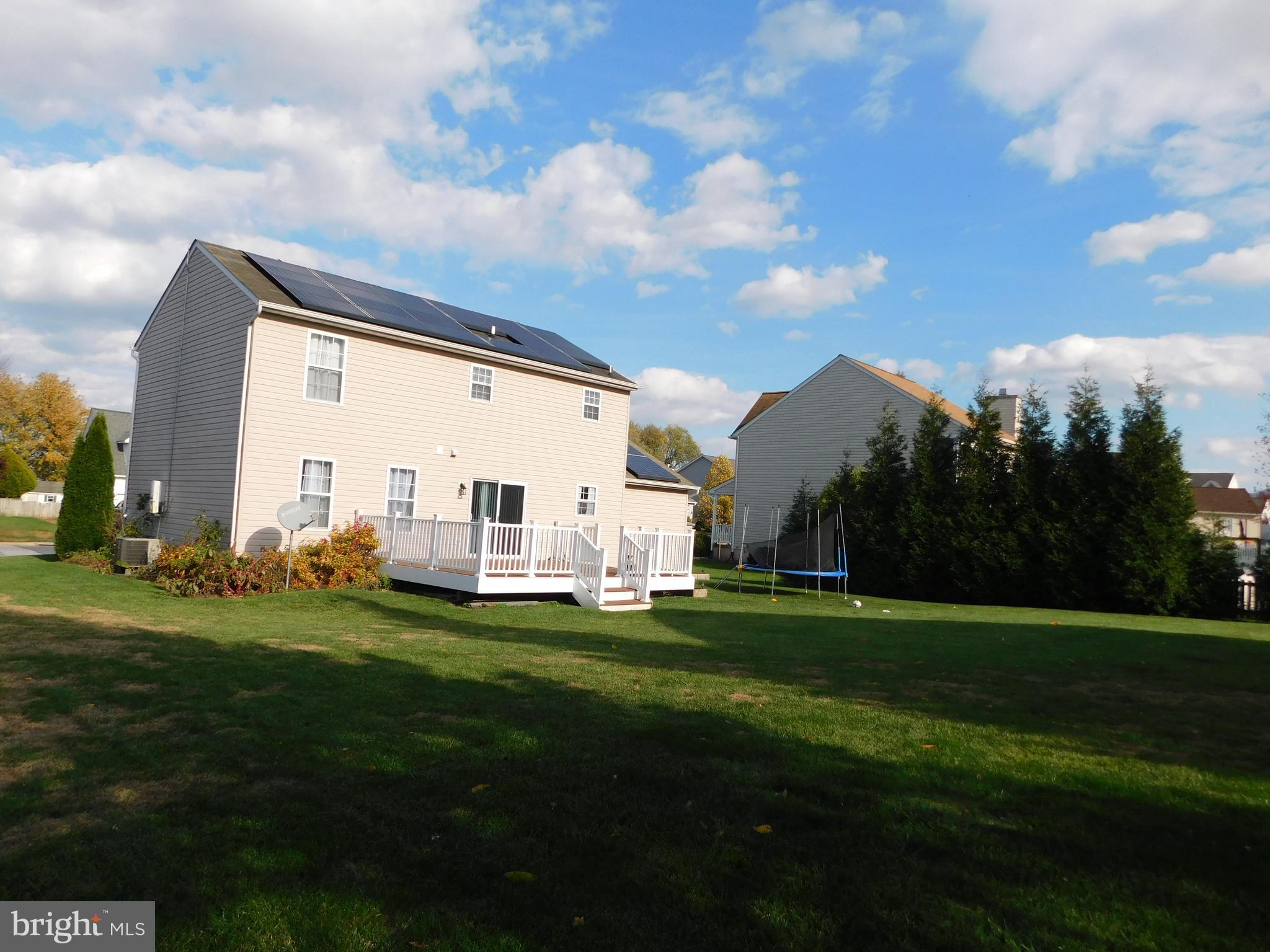 MEADOWBROOK - Residential