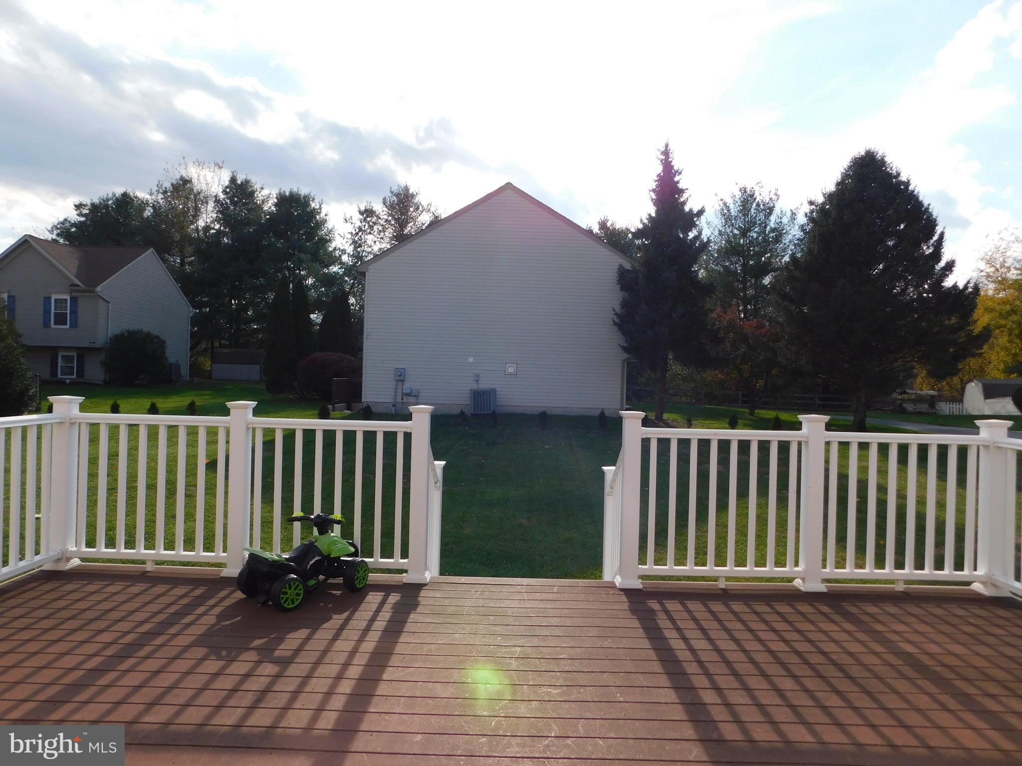 MEADOWBROOK - Residential