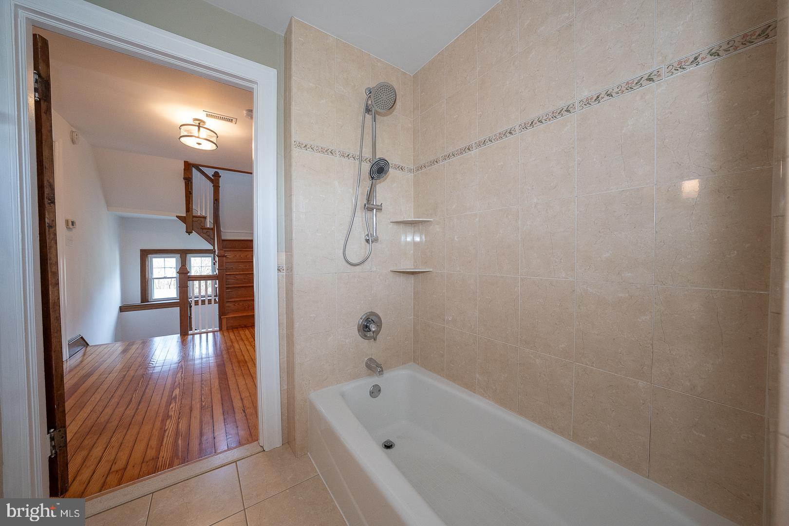 DREXEL HILL - Residential