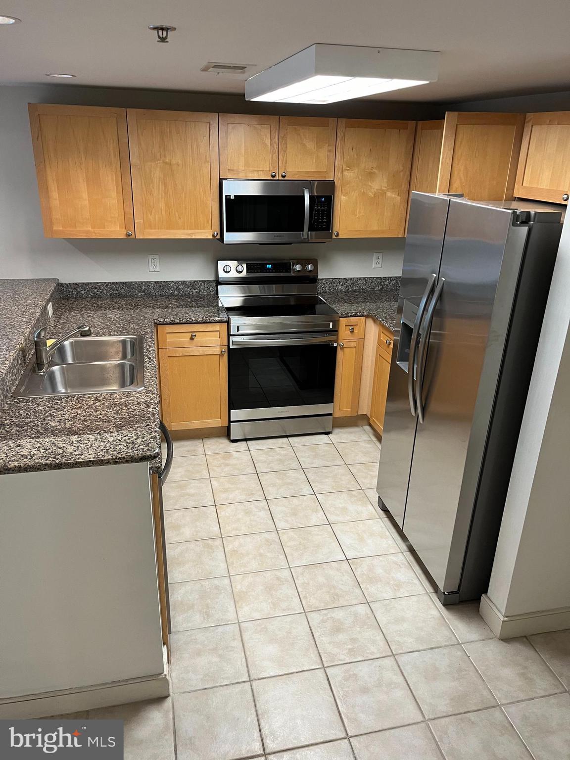 777 7TH STREET NW 803
