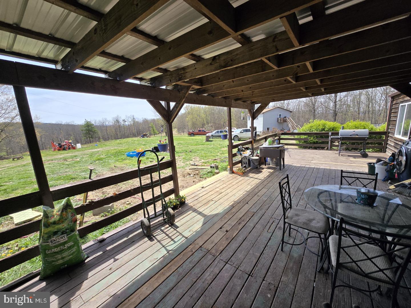 HAMPSHIRE COUNTY - Residential