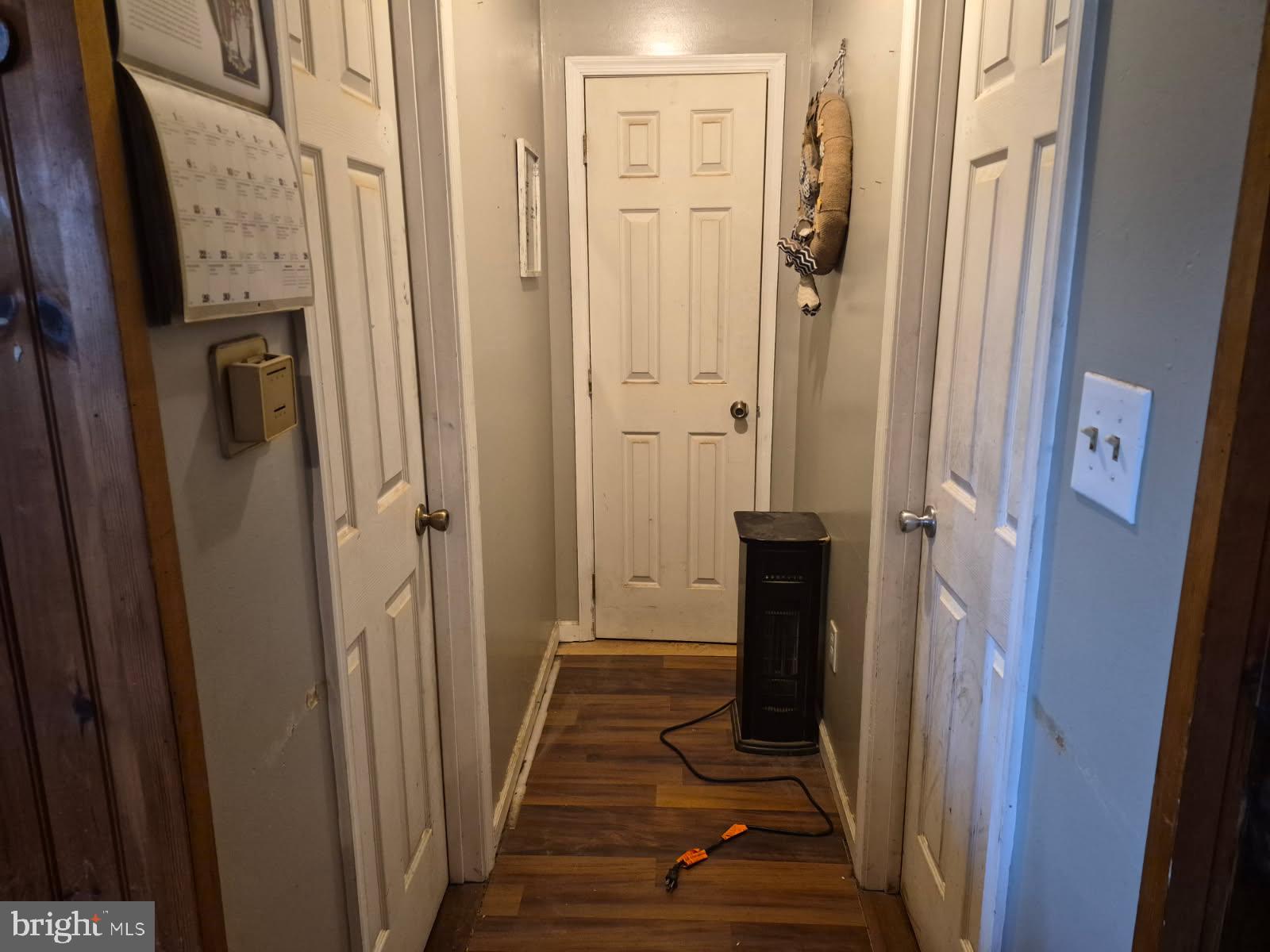 HAMPSHIRE COUNTY - Residential