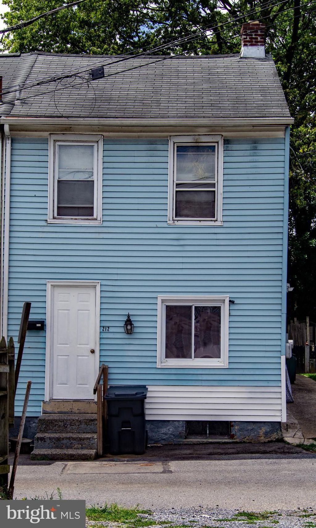 Photo of 212 MALT AVE, COLUMBIA, PA 17512 (MLS # PALA2039706)