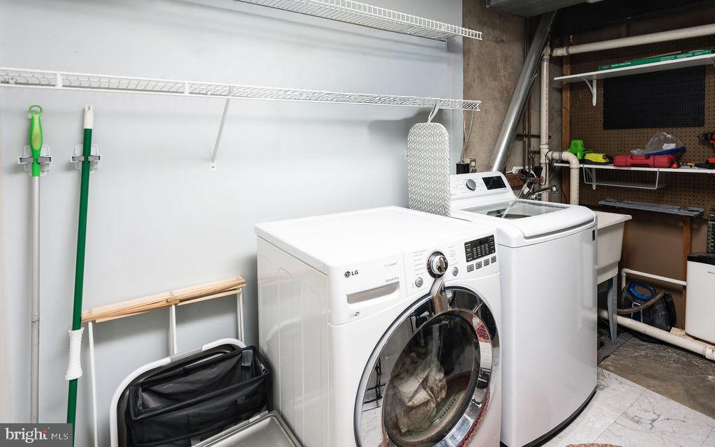 OLNEY OAKS - Residential