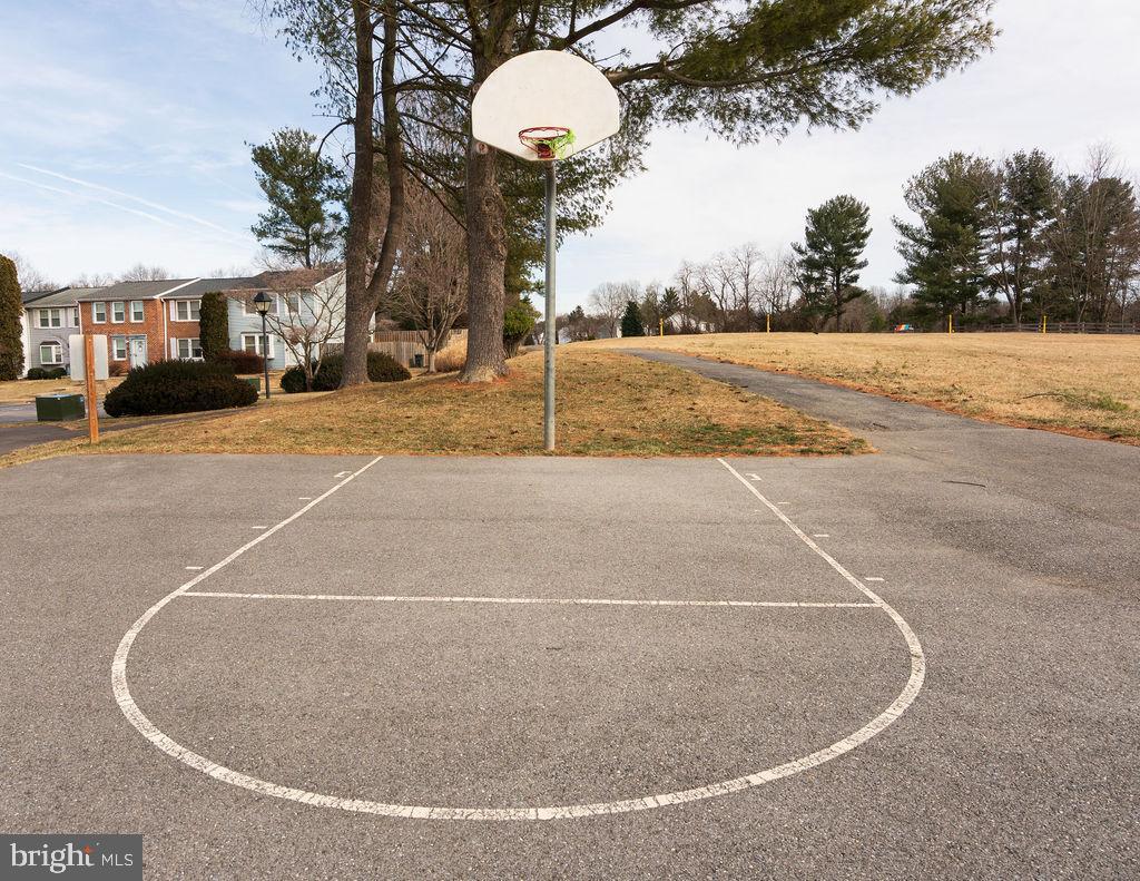 OLNEY OAKS - Residential