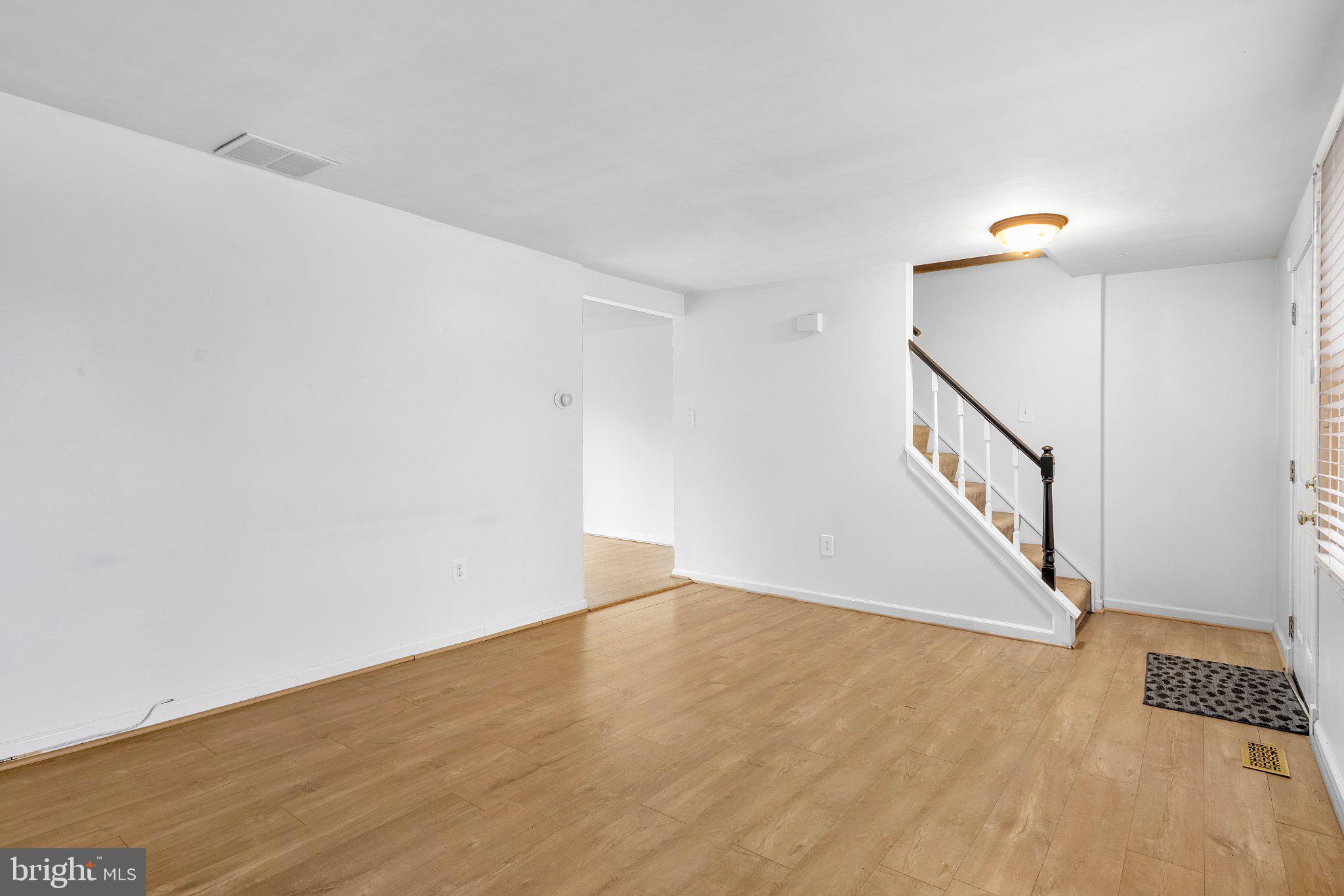 OLNEY OAKS - Residential