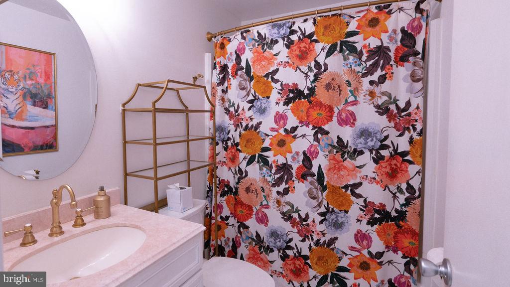 OLNEY OAKS - Residential