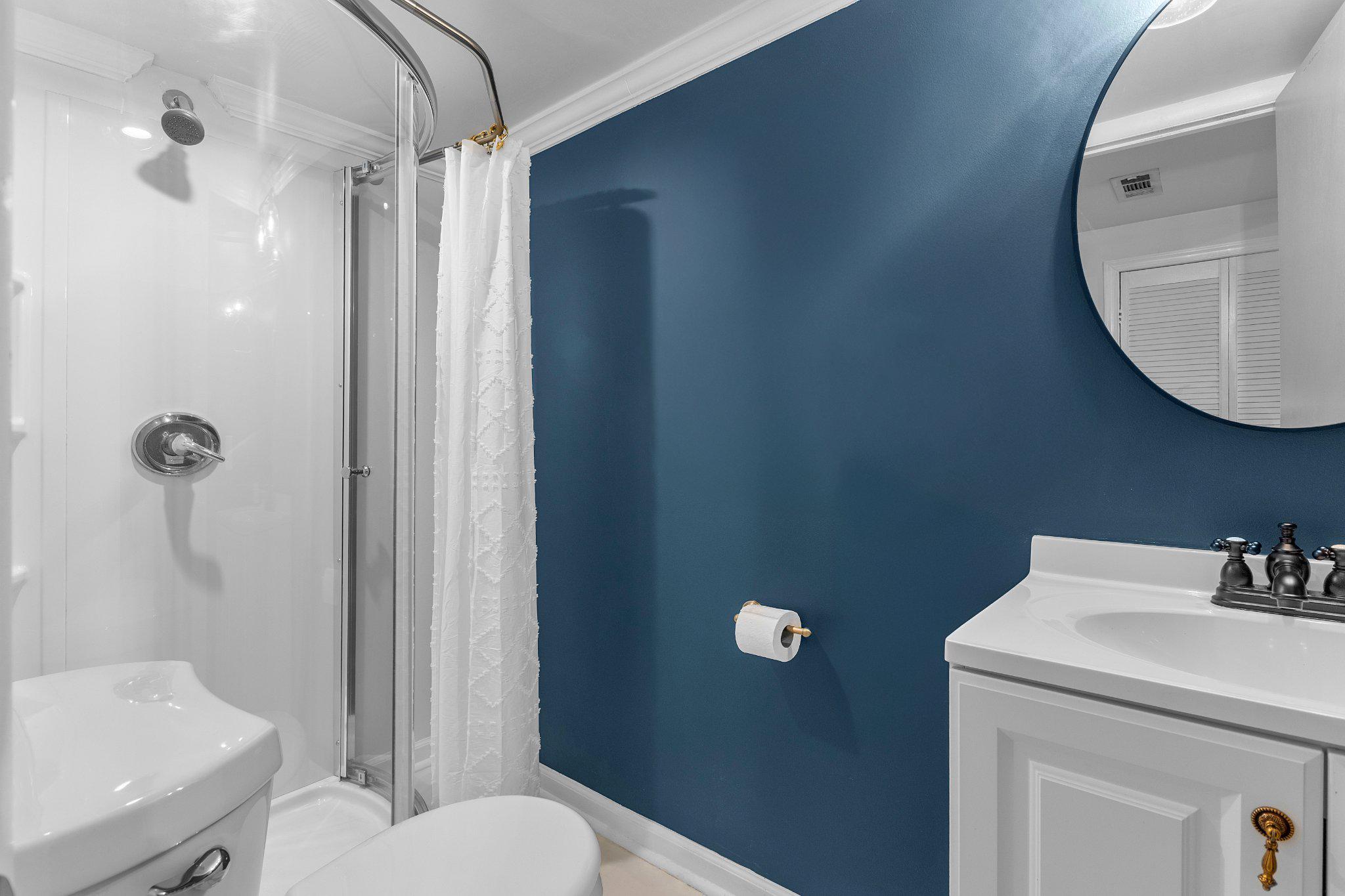 OLNEY OAKS - Residential