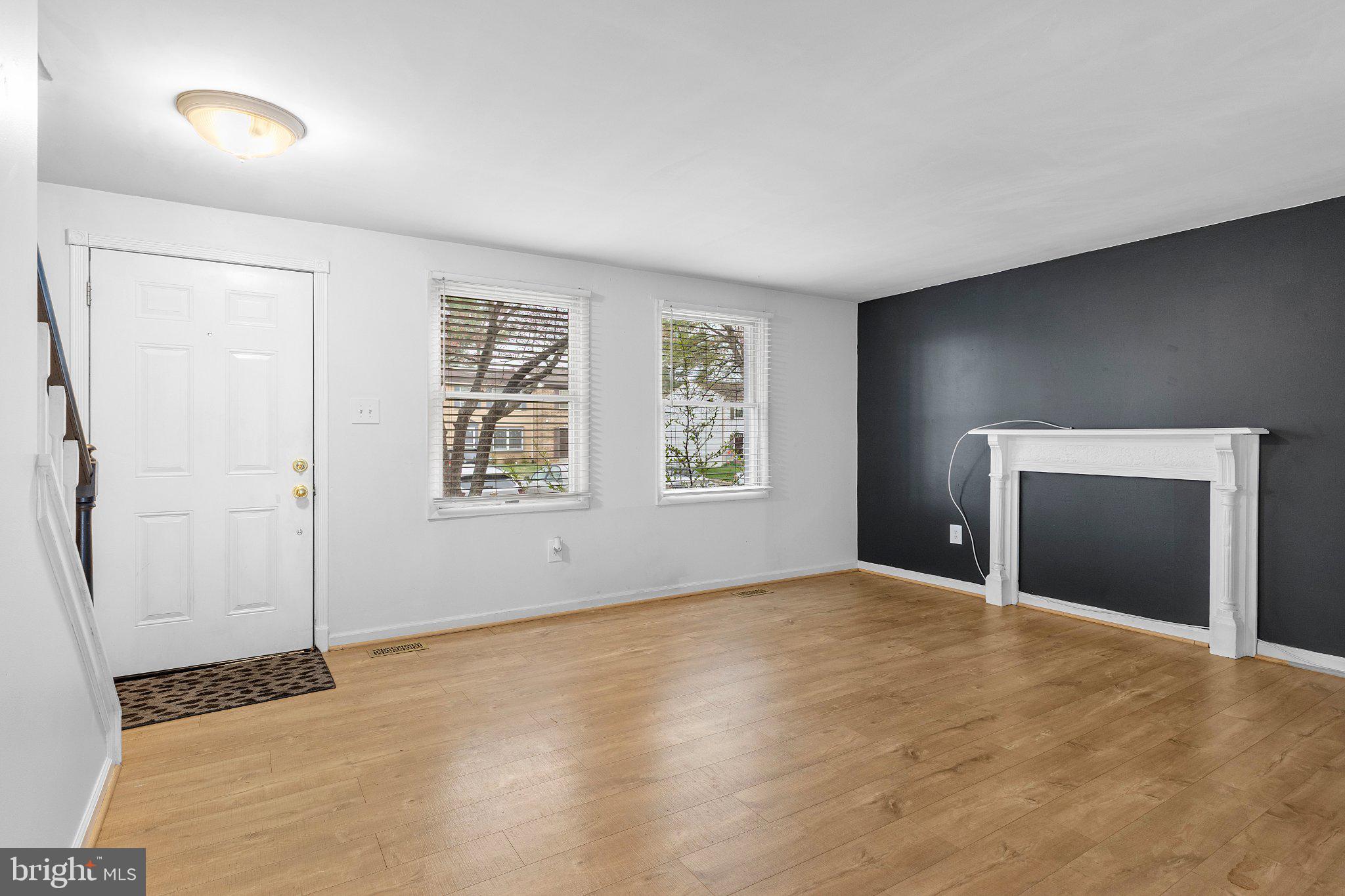 OLNEY OAKS - Residential