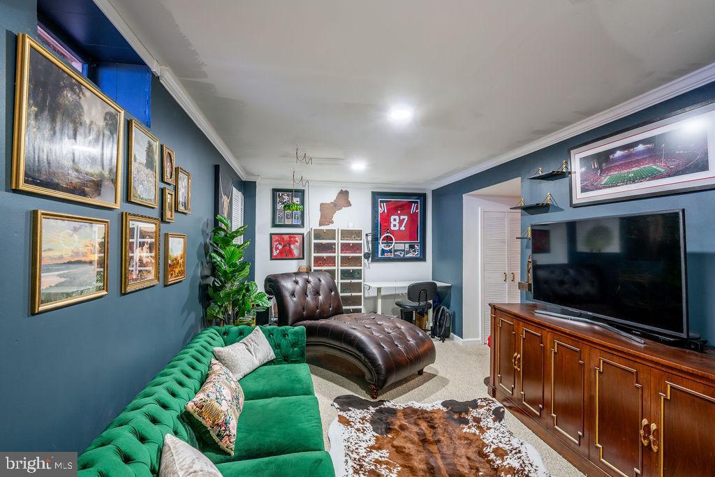 OLNEY OAKS - Residential