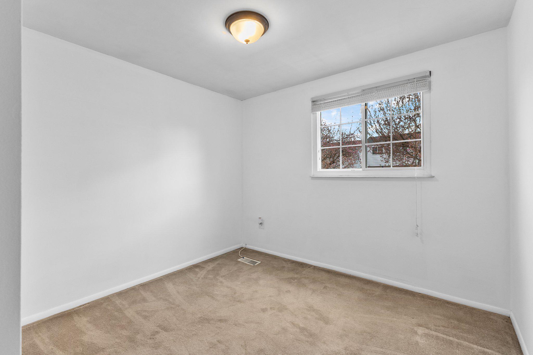 OLNEY OAKS - Residential