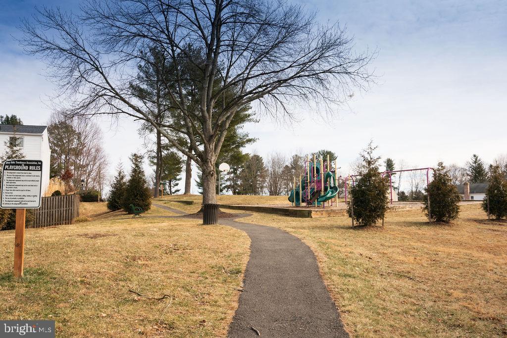 OLNEY OAKS - Residential