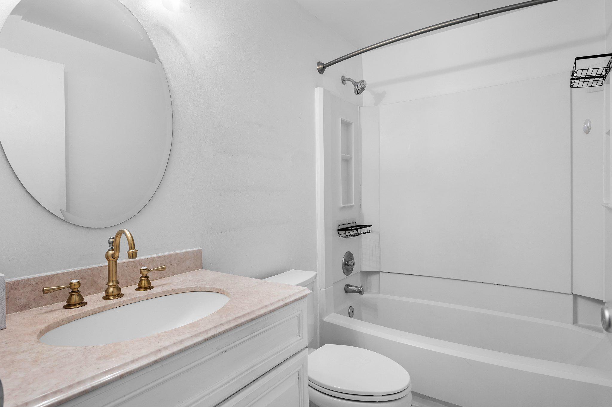 OLNEY OAKS - Residential