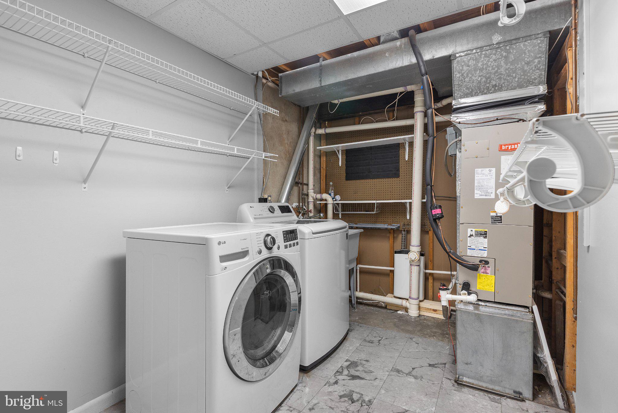 OLNEY OAKS - Residential