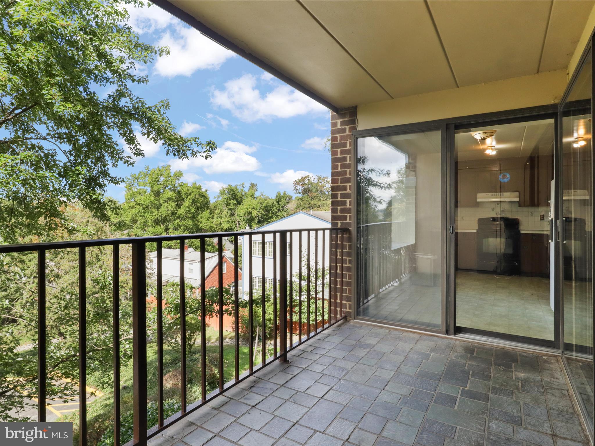 FORT ELLSWORTH - Residential