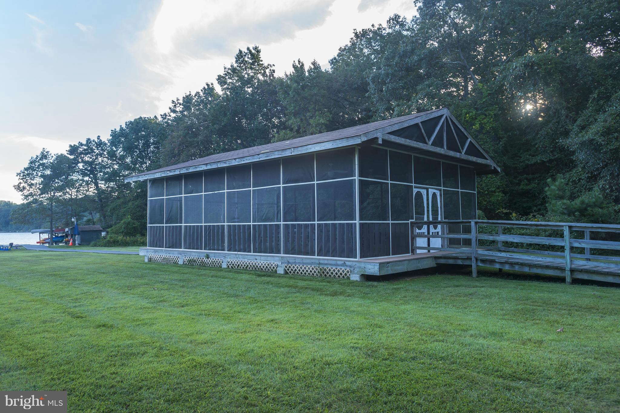 COLCHESTER - Residential