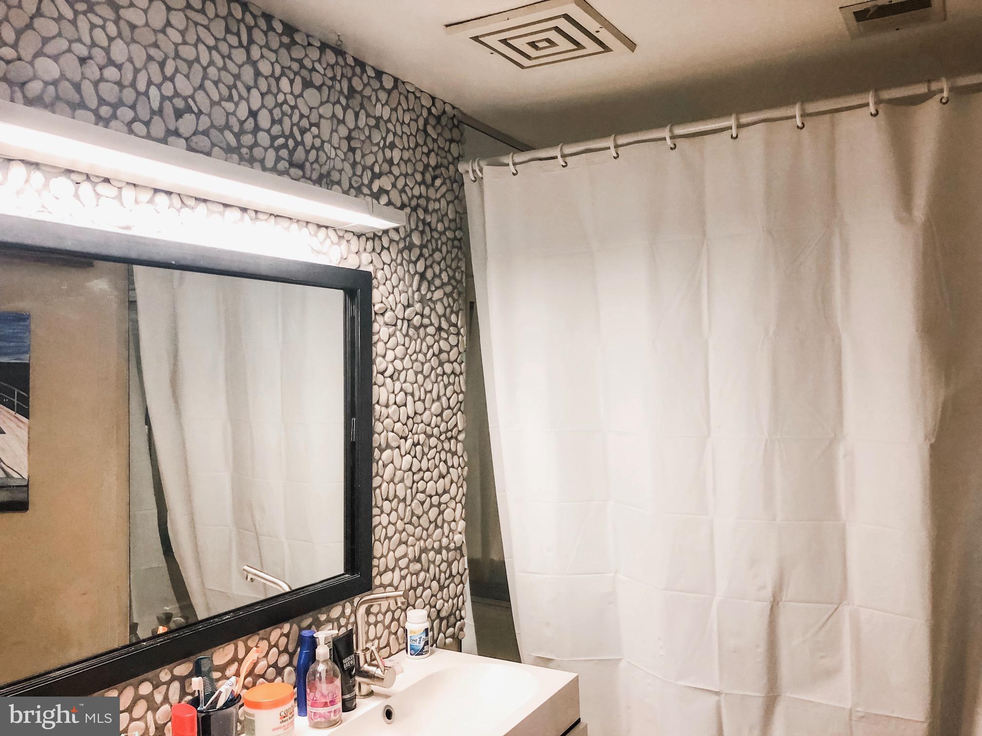 SOLOMONS LANDING - Residential