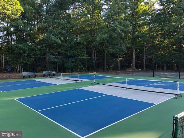 SOLOMONS LANDING - Residential