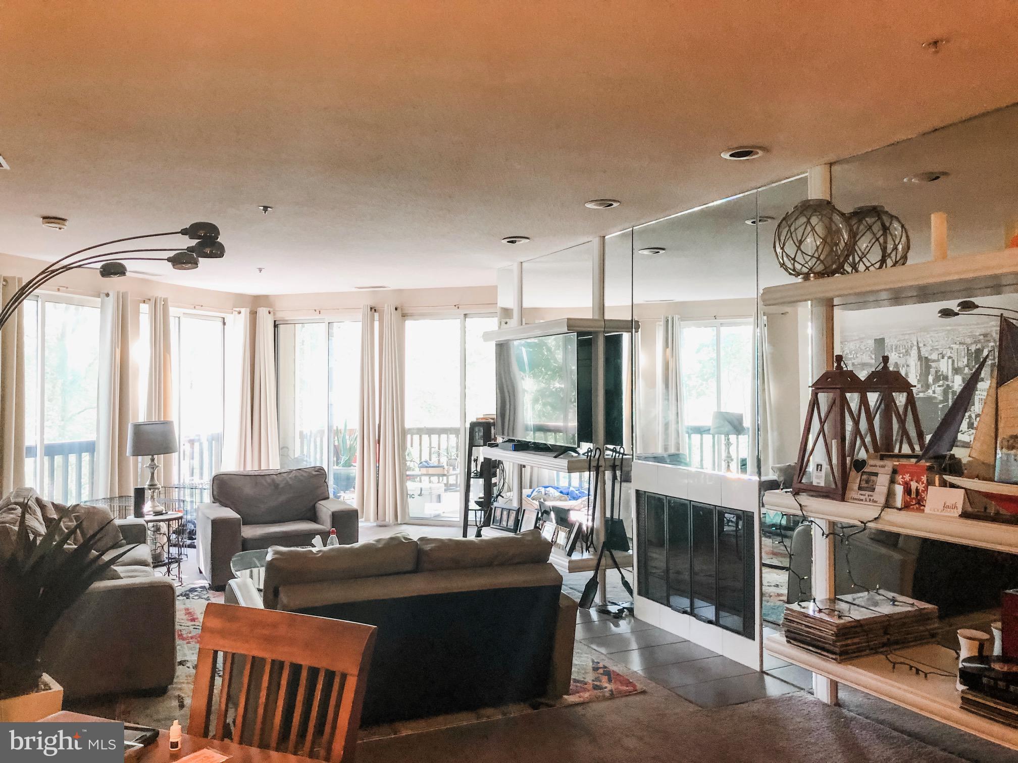 SOLOMONS LANDING - Residential