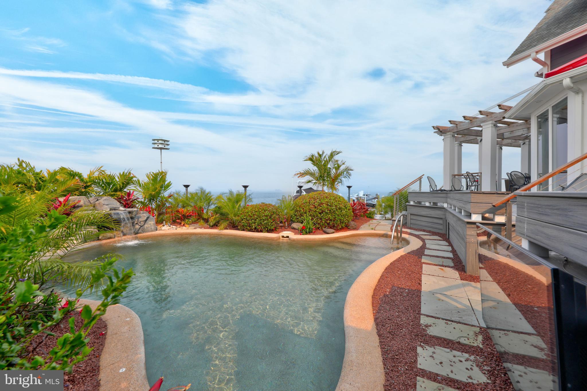 HERON HARBOUR - Residential