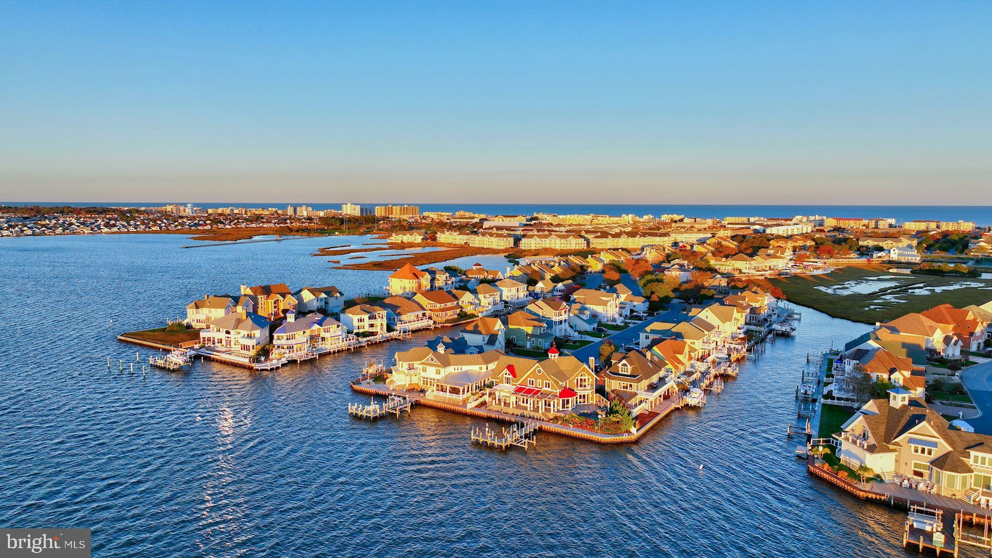 HERON HARBOUR - Residential