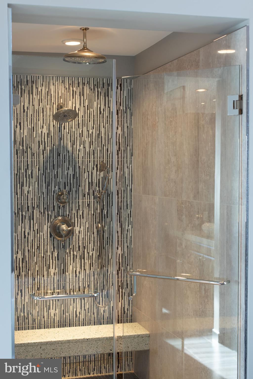 HERON HARBOUR - Residential