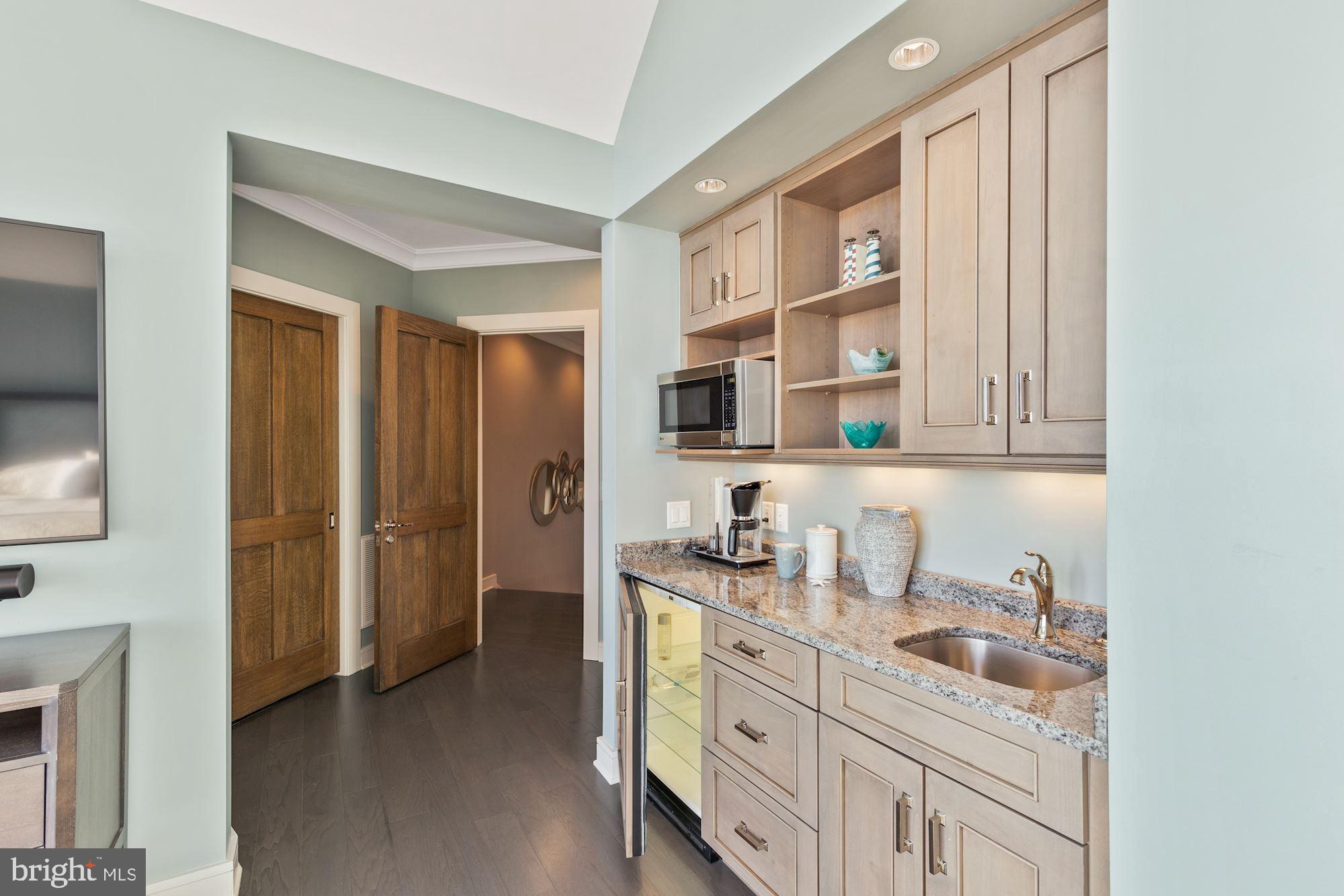 HERON HARBOUR - Residential