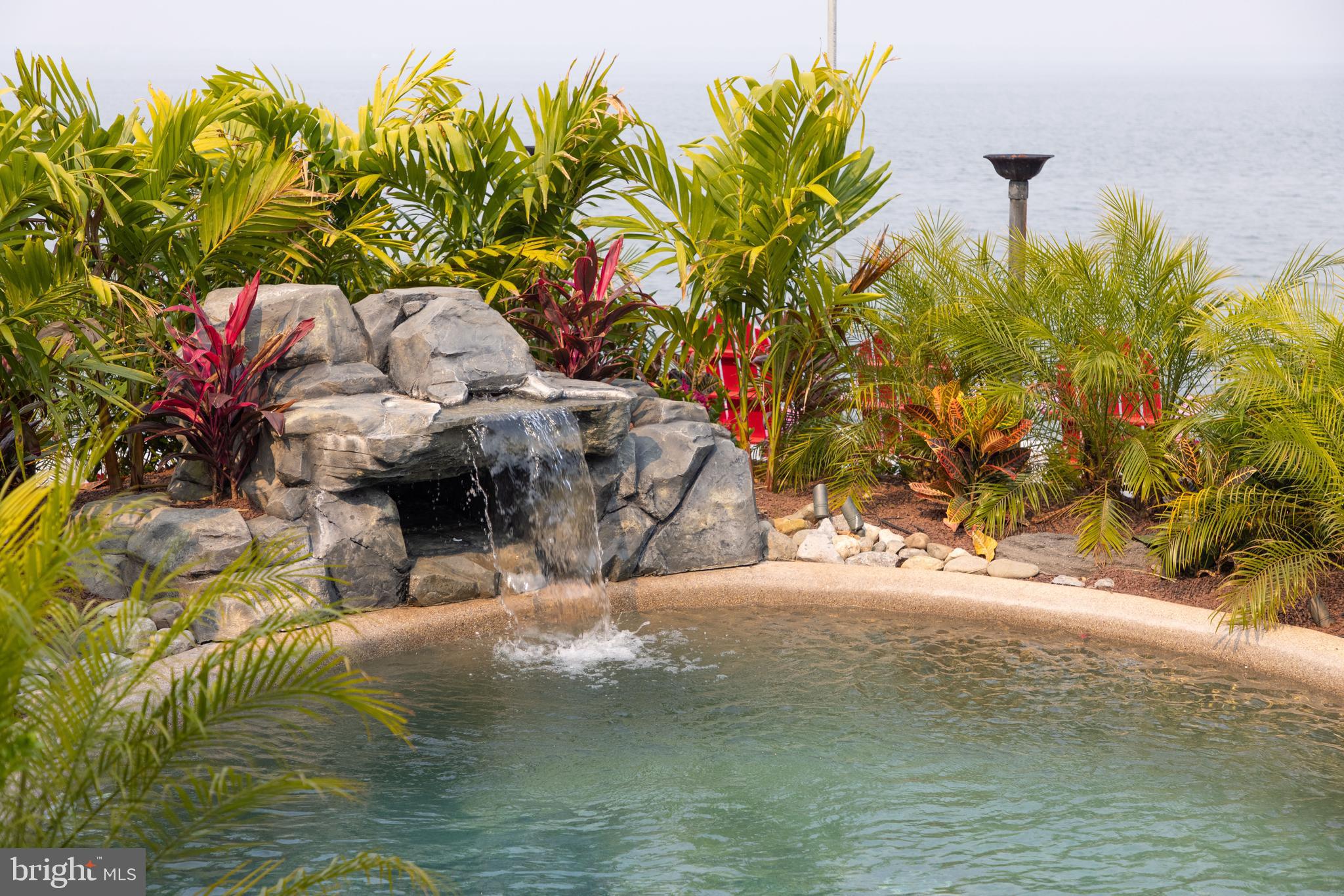 HERON HARBOUR - Residential