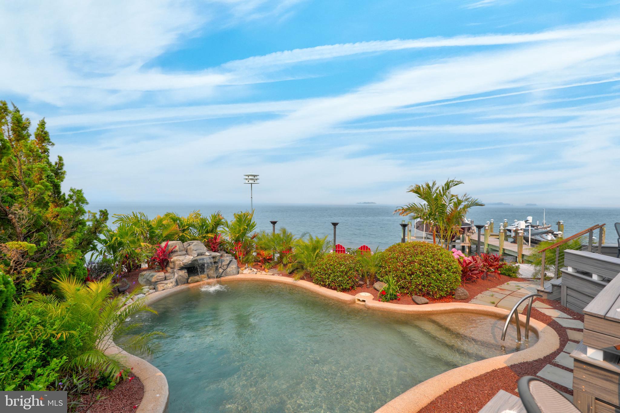 HERON HARBOUR - Residential