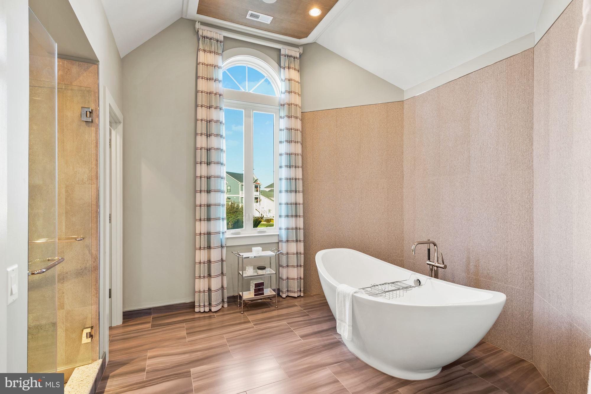 HERON HARBOUR - Residential